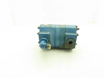 Delta Power P43 Flow Divider Rotary 2 Section Equal Flow 70gpm 1500psi 1.25"npt