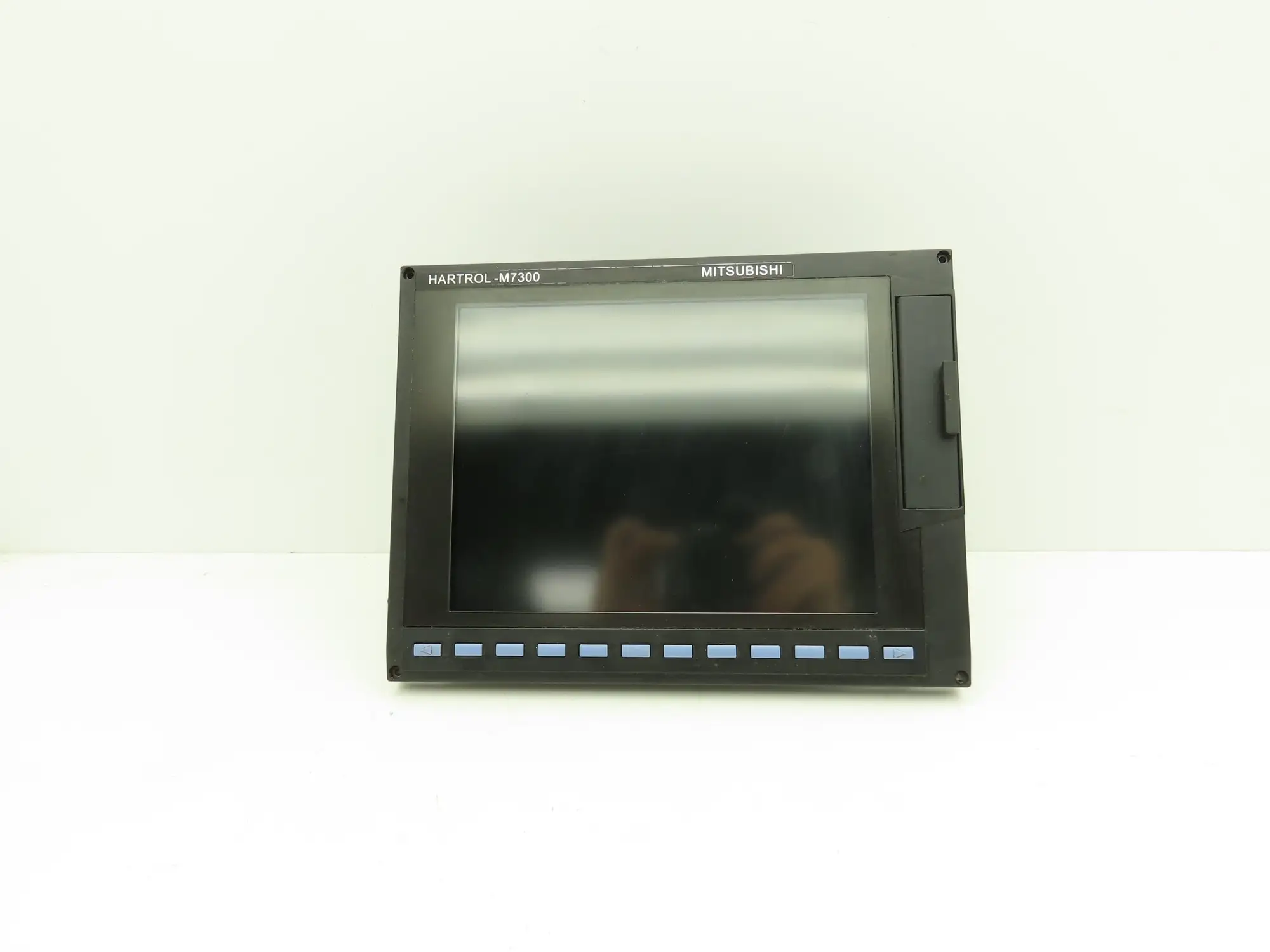 Mitsubishi Electric FCU7-DA315-11 Display Unit CNC Operator Panel LCD 24VDC