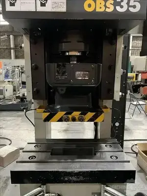Used 2016 KOMATSU OBS35-34K2M Gap Frame (OBS) Presses Illinois US | Perfection Global, LLC. #1002542