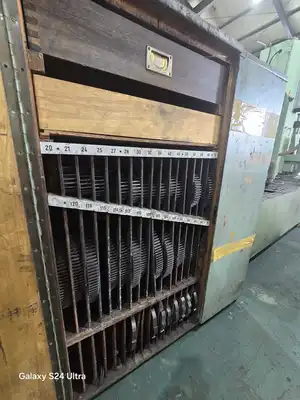 1976 KLINGELNBERG AGW-421 GEAR HOB + CUTTER SHARPENERS (INCLUDING CNC) | Piselli Enterprises (9)