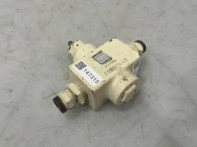 USED YUKEN SRCT-10-H-4101