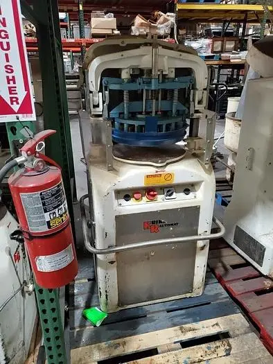 Used 2005 ERIKA RECORD CLASSIC Dough Dividers Florida US | Apex Bakery  Equipment #1176761