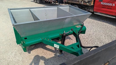 USED CUSHMAN 898561