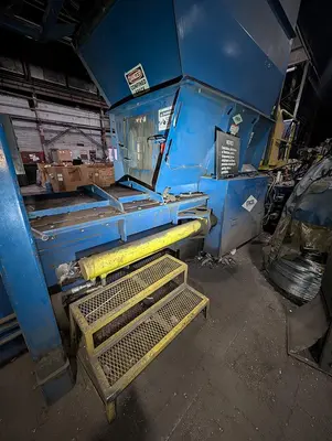 USED EXCEL 2R10 TWO-RAM BALER