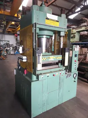 USED CLIFTON 250 TON