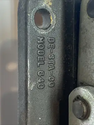 Used Destaco Straight Line Action Clamp Clamps Michigan US | Maverick Industrial Sales #1456512