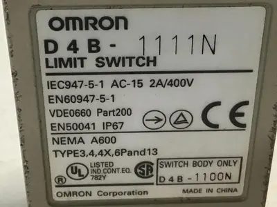 USED OMRON D4B-1111N