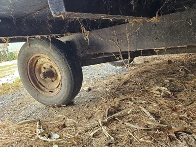 BALE WAGONS Bale Wagons | Iron Listing (5)