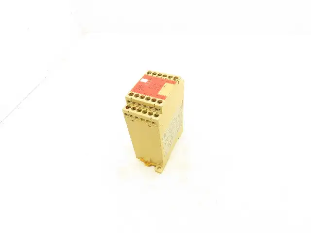 Omron G9SA-301 Safety Relay Unit 250VAC 5A