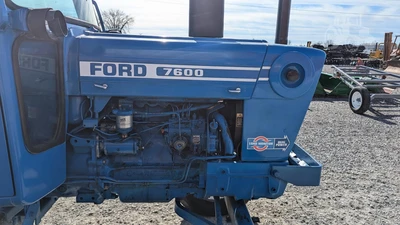 USED 1980 FORD 7600