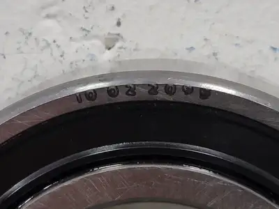 NEW SKF 6210-2RS1/C3