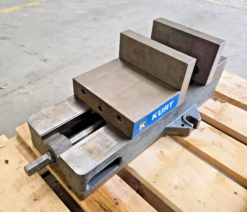 Used Kurt Does Not Apply Vises California US | Amiron Machinery #1071236