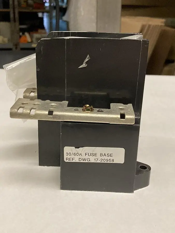 Used CUTLER HAMMER 17-20958 Miscellaneous Equipment (Electrical & Power) | Surplus Asset Holdings #1203330