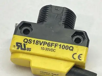 USED BANNER ENGINEERING PHOTOELECTRIC SENSOR MALE M8 4-PIN 71885