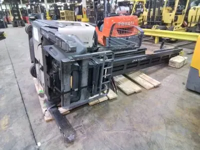 USED 2020 CROWN RMD6095S-32