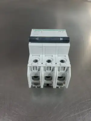 Used Schneider Electric C60 4A MULTI 9 CIRCUIT BREAKER, 1 POLE, 277VAC Circuit Breakers South Carolina US | Palmetto Automation #1151483
