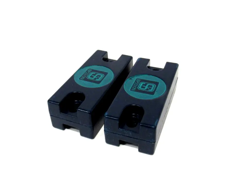 LOT OF 2 NEW SCHMERSAL BP22/2N MAGNETIC ACTUATOR BP222N