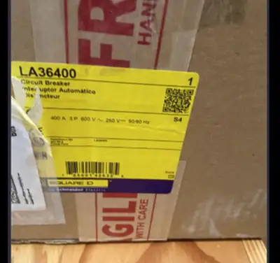 NEW SQUARE D LA36400