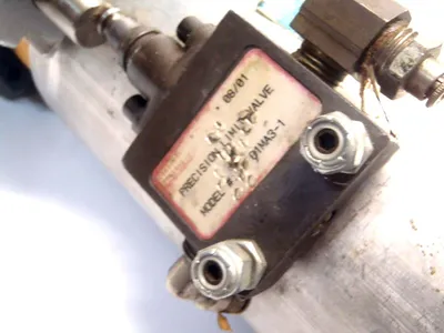 RTH-5M-O-SP | Destaco  3-Jaw Parallel Pneumatic Gripper - Used