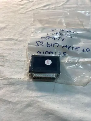 UNIVERSAL INSTRUMENTS 5100172 25 PIN Male to Female Adapter