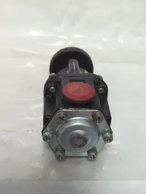 Used FAIRCHILD MODEL 1000 Air Pressure Regulators Ohio US | Surplus Asset Holdings #1295737
