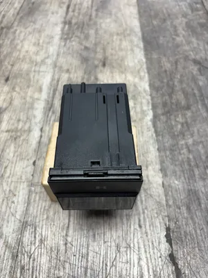 HM DIGITAL CIC-152-4 Electrical/PLC/Automation | ESS Industrial Equipment Sales (7)