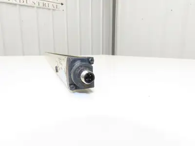 Sick Light Curtain Receiver 900mm Protected Height 16 Beams 15-30V -NEEDS REPAIR