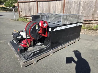 USED 2022 QTAC 300