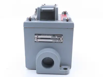 Allen Bradley 800T-XAP 1 Gang Explosion Proof Switch With Cover & Enclosure READ