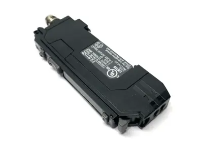 Used KEYENCE Digital Fiber Optic Amplifier, Main Unit, M8 Connector NO COVER Fiber Optics Michigan US | Maverick Industrial Sales #1395326