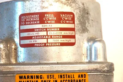 USED BARKSDALE D2H-A3 PRESSURE SWITCH D2HA3