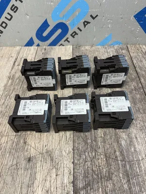 SIEMENS 3RT2015-2FB42 Electrical/PLC/Automation | ESS Industrial Equipment Sales (5)