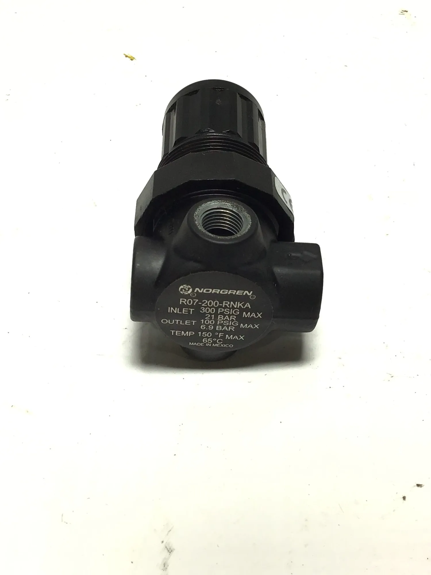 Norgren R07-200-RNKA Mini Pneumatic Regulator Temp 150°F Max 65°C