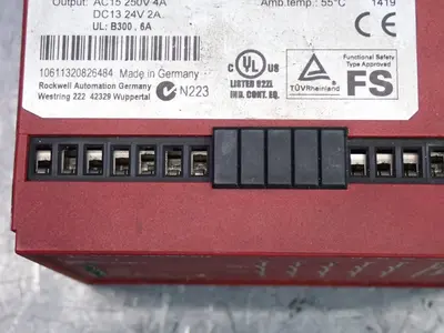 USED ALLEN BRADLEY 440RG23107