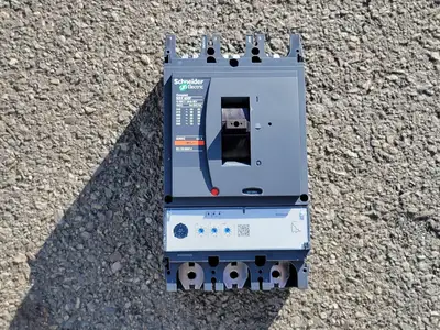 NEW SCHNEIDER ELECTRIC NSX 400-630 F/N/H/NA