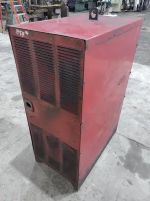 USED LINCOLN ELECTRIC