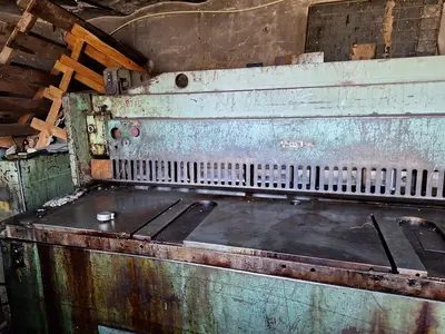 Used 1973 PIESOK NTE 2000/6.3 Power Squaring Shears (Inch) CZ | Amaron s.r.o. #1278537