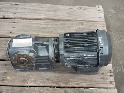 USED SEW-EURODRIVE KA37/T DRE80M4