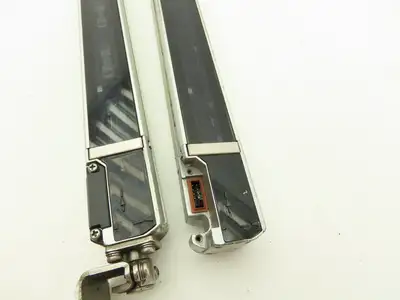 Keyence SL-C36H-R | SL-C36H-T Light Curtain Transmitter Receiver Set 700mm 24VDC