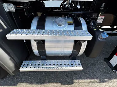 Used 2015 FREIGHTLINER 108SD Service & Utility Trucks Florida US | Truck and Van Outlet #1509214