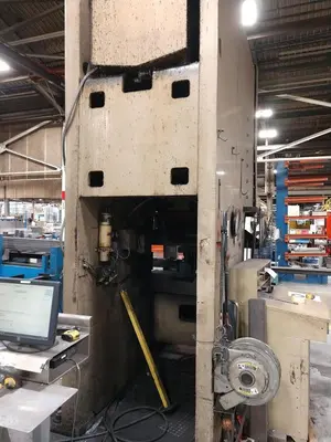 USED 1990 CINCINNATI 250-OBS