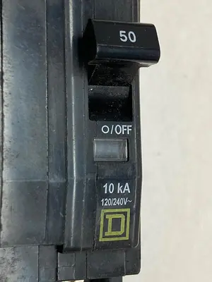 USED SQUARE D QO250