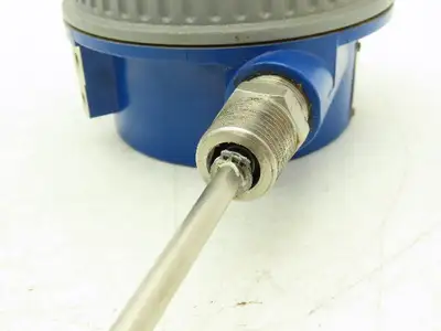 Foxboro RTT20-D1LDQFD-D2 Temperature Transmitter 12-42vdc I/A Ser 0-1562°F 7"