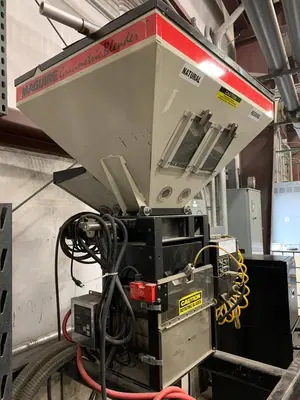 USED 1900 MAGUIRE WSB-221