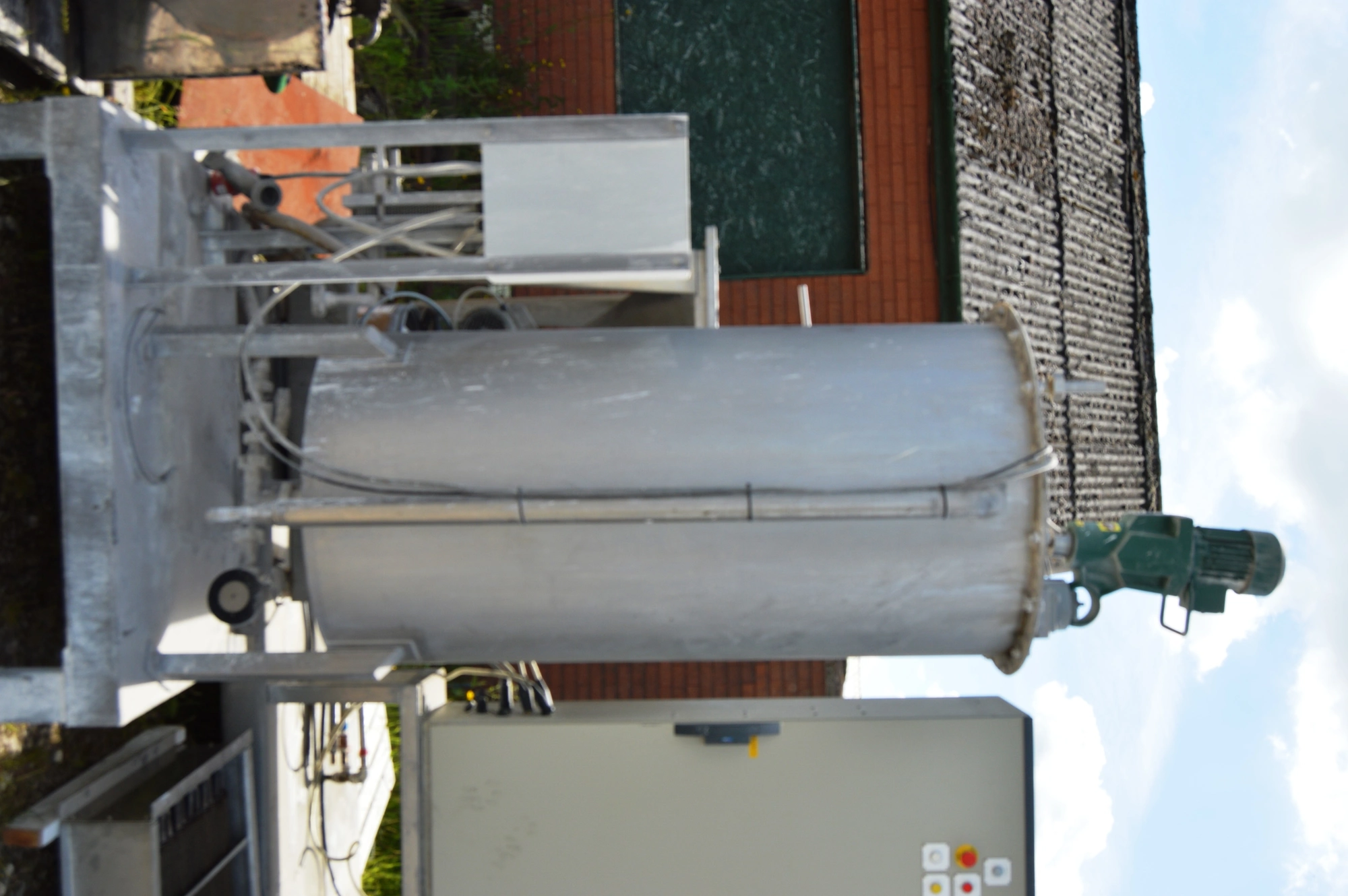 500L S/S Vert Enc Mixer Tank 0.25Kw
