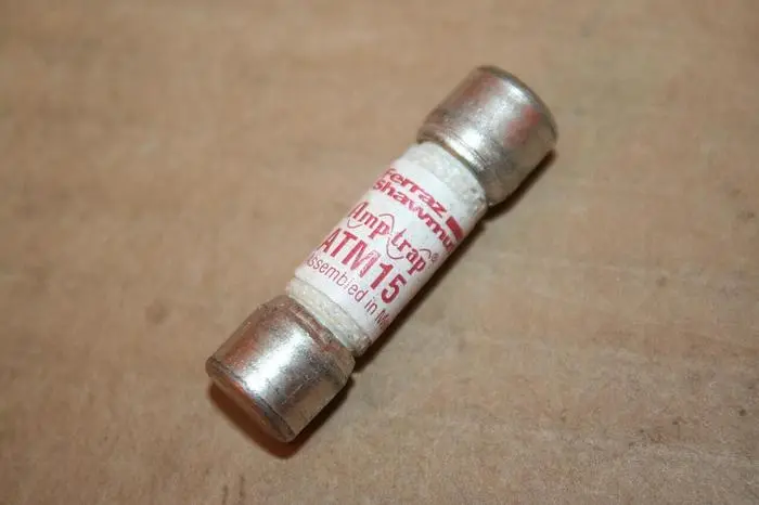 Used FERRAZ SHAWMUT ATM15 Fuses Michigan US | Ideal Machinery #605330