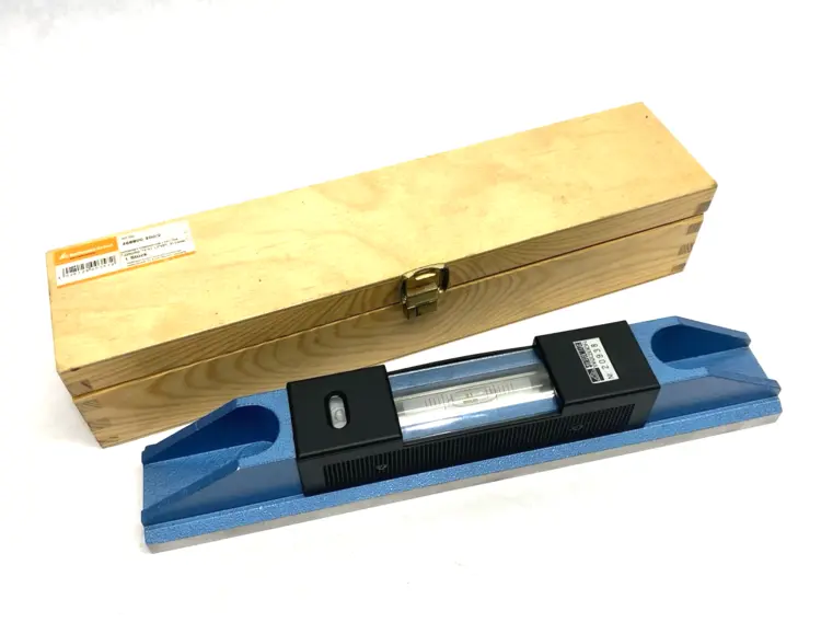 New | in-Stock Hoffmann Group Shaft Spirit Level Base Length×Accuracy: 300/2 mm Machinist Levels Michigan US | Maverick Industrial Sales #1391751