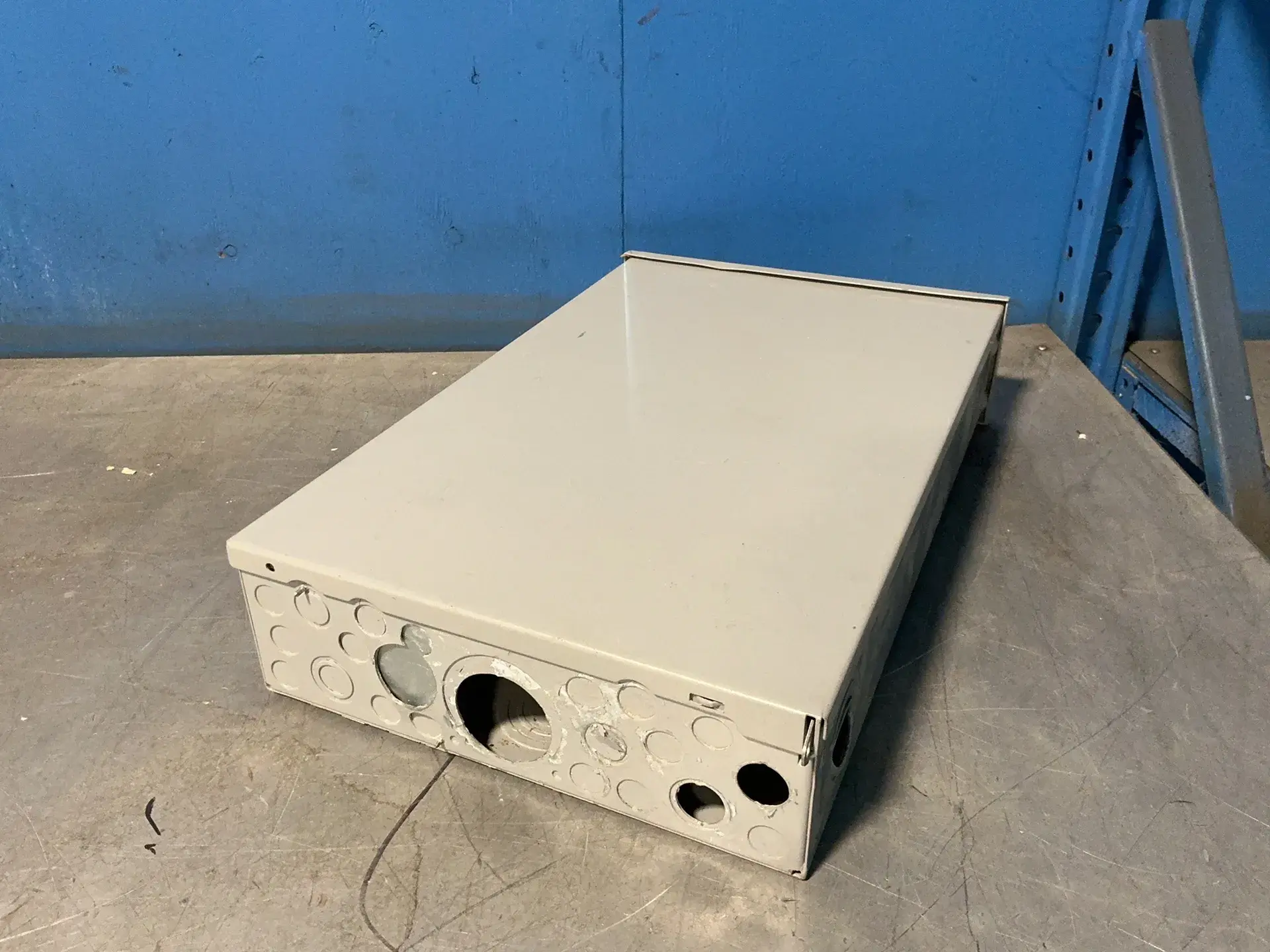 Used SIEMENS PW0816B1200TC Electrical Boxes Ohio US | HGR 24 #1280322