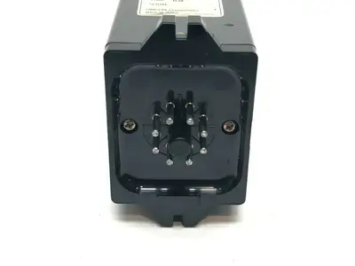 STP-MND-AE-UA | Omron  Time Delay Relay 120VAC 50/60Hz - Used