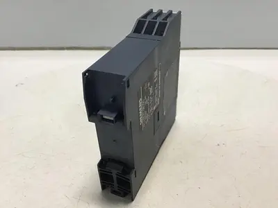 USED SIEMENS 7PU4320-2BJ20